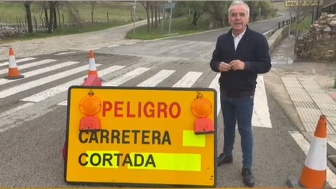 INFORMACIÓN DE SERVICIO PÚBLICO: CARRETERA VILLALUENGA DEL ROSARIO - GRAZALEMA