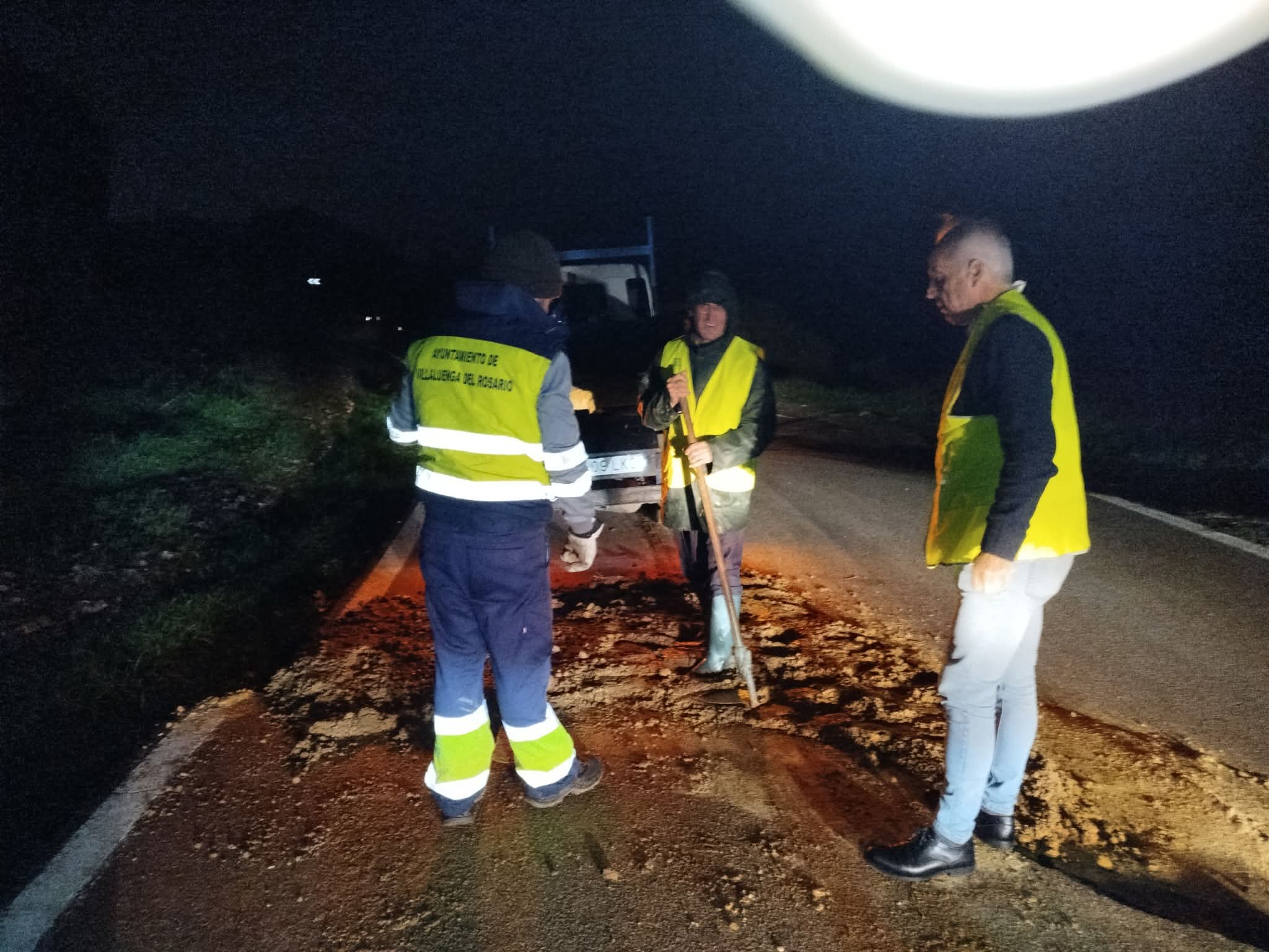 INFORMACIÓN DE SERVICIO PÚBLICO VILLALUENGA DEL ROSARIO 